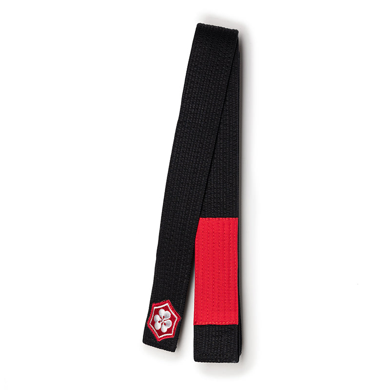 [Builder preview] KAZE | Black (Red Bar)